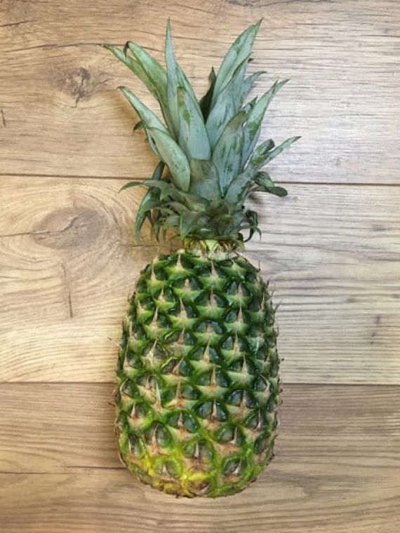 Pineapple (each)